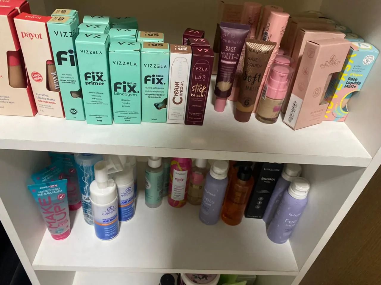 Passo estoque de maquiagem, com produtos originais e com boa validade  - Foto 4