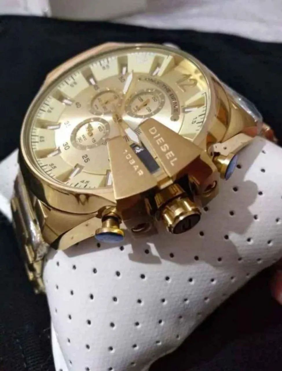 Diesel 10 bar Banhado a ouro 18k Todo funcional  - Foto 3