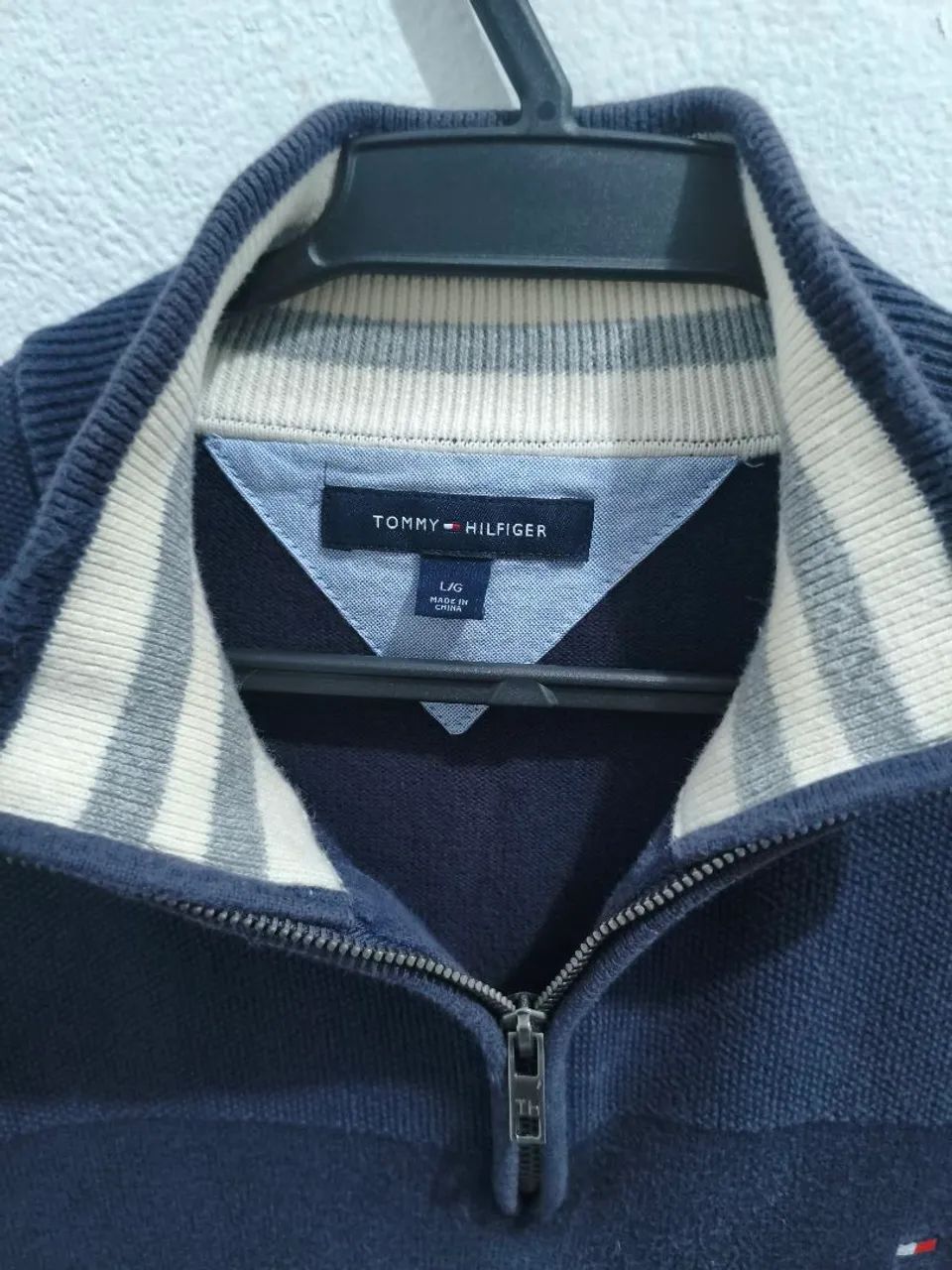 Sueter Tommy Hilfiger azul  - Foto 3