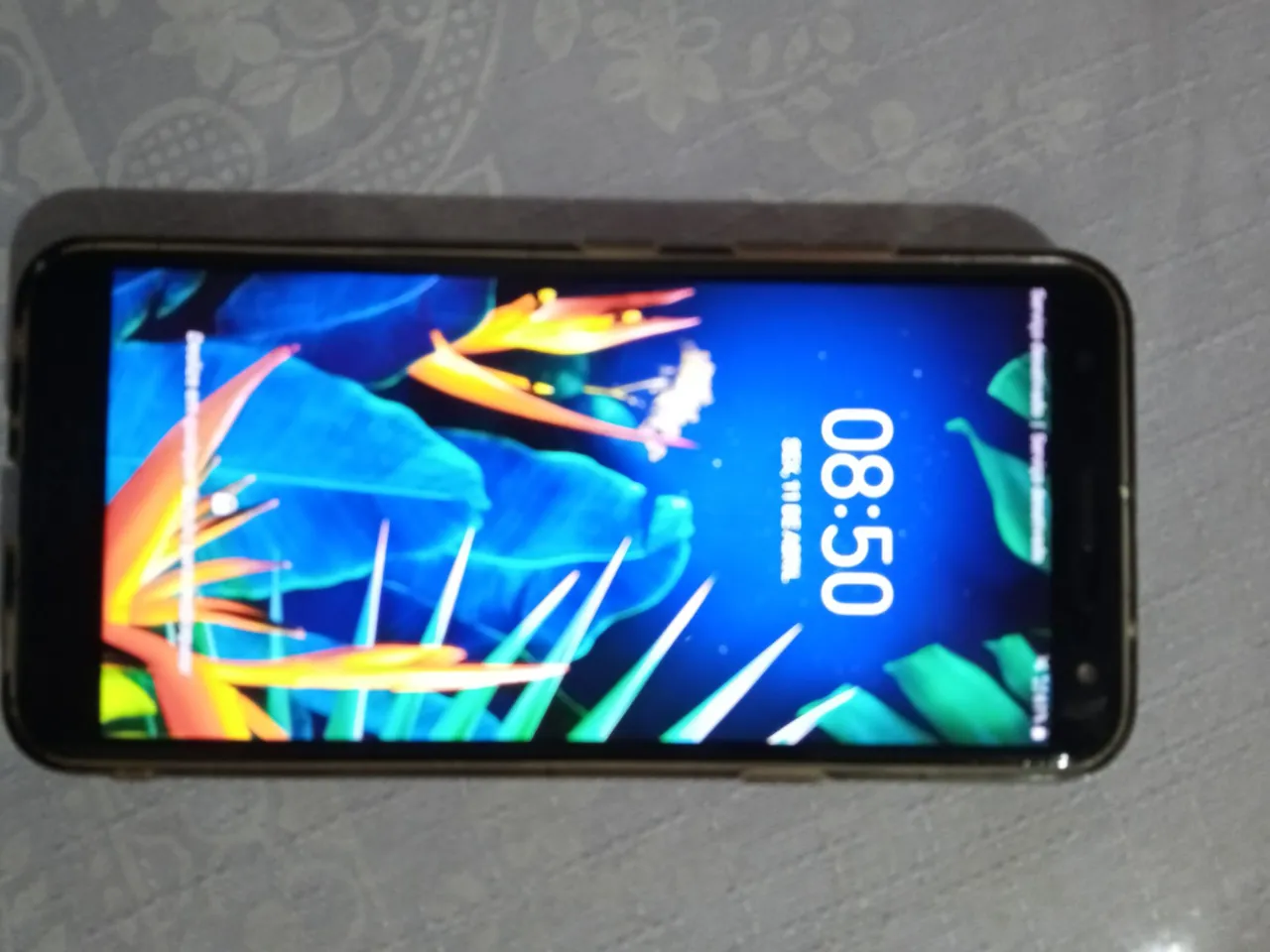 CELULAR LG PLUS