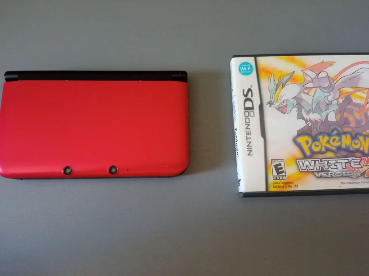 Nintendo 3ds XL+ Pokémon White 2