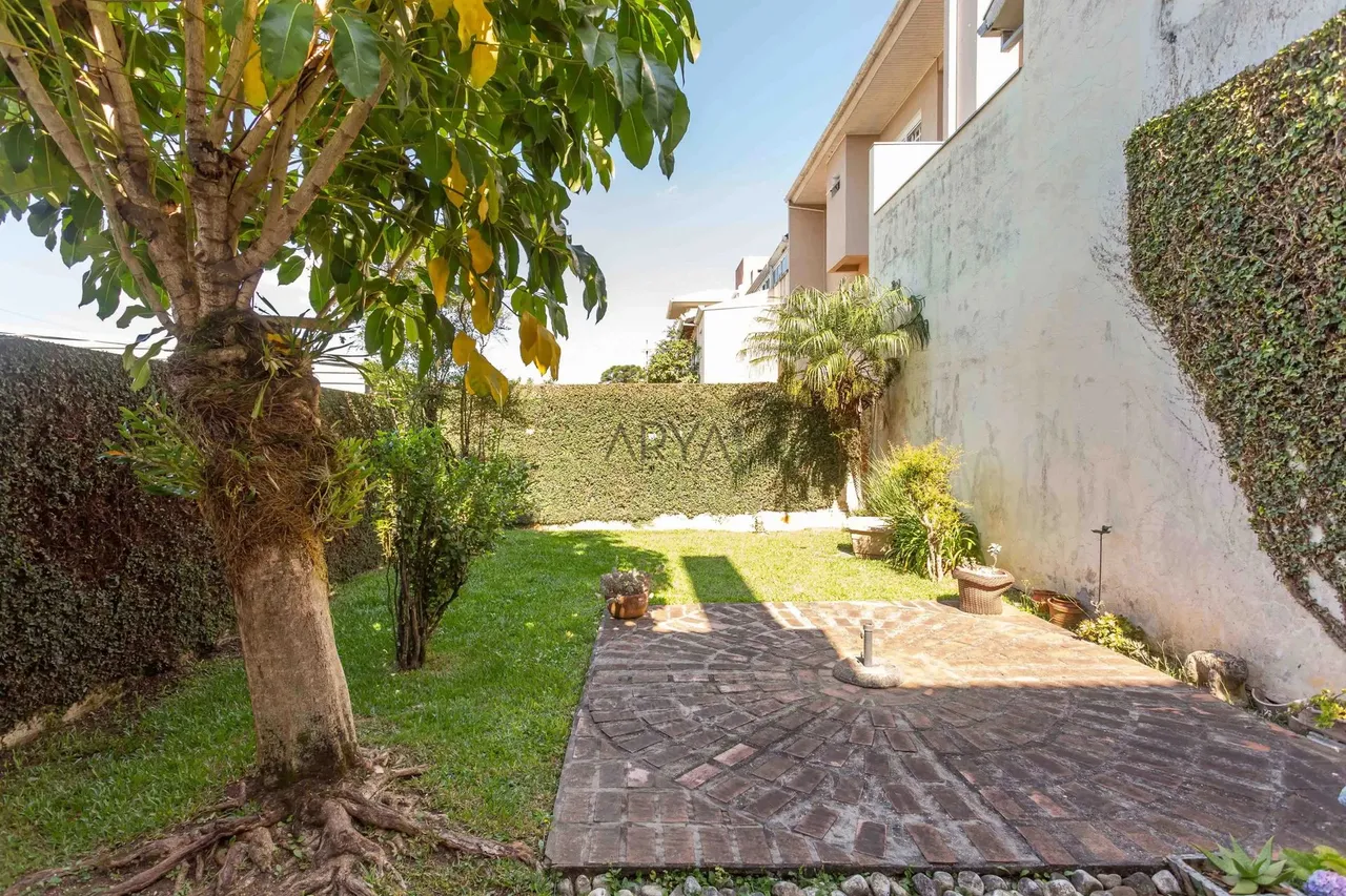 Sobrado à venda no Pilarzinho ARYA1