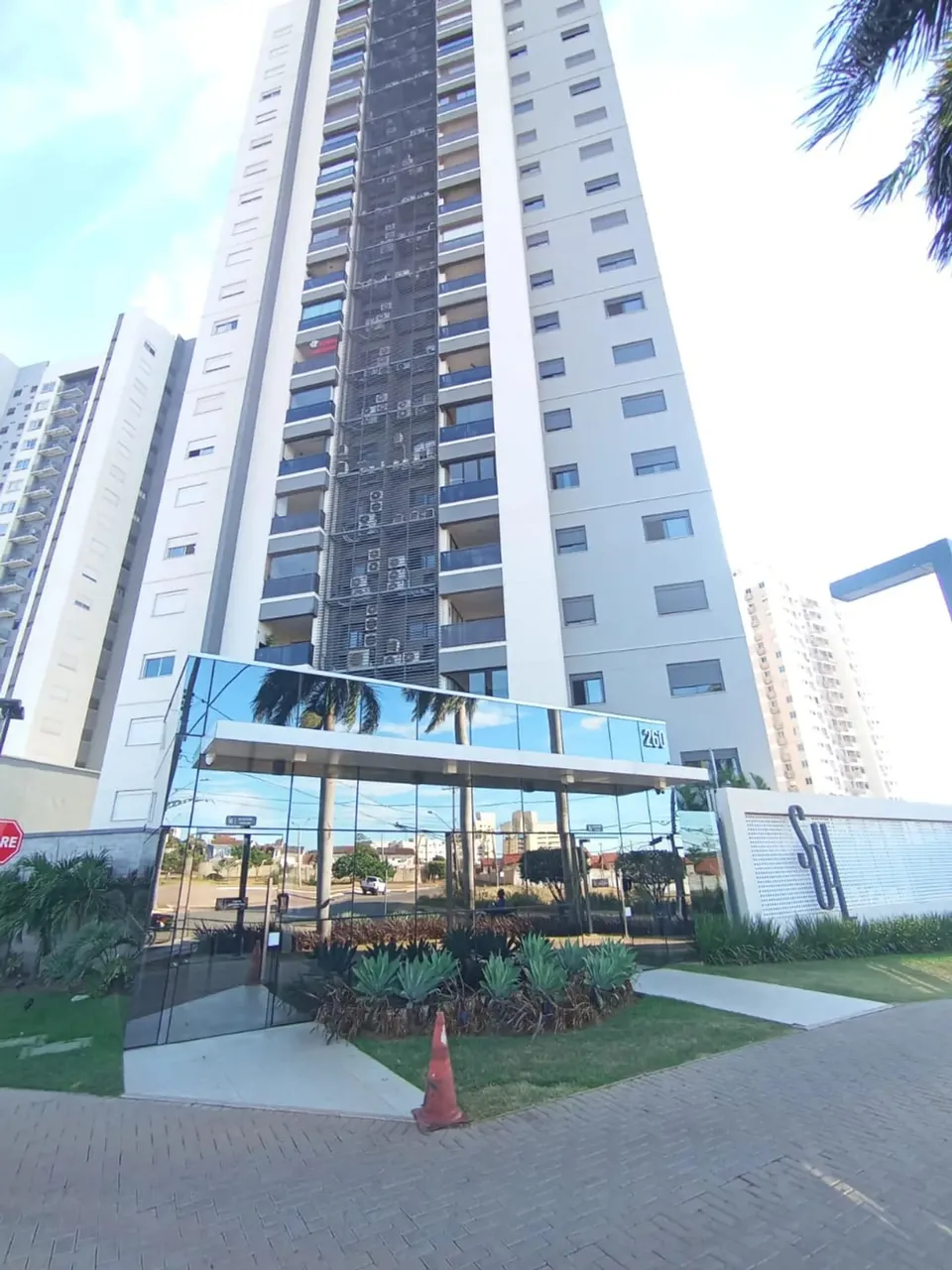Imóvel para aluguel tem 89 metros quadrados com 3 quartos em Despraiado - Cuiabá - MT