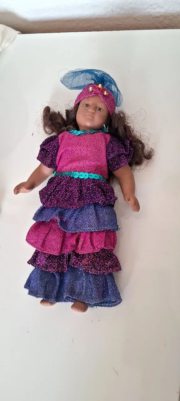 Boneca de porcelana coleção boneca do mundo 