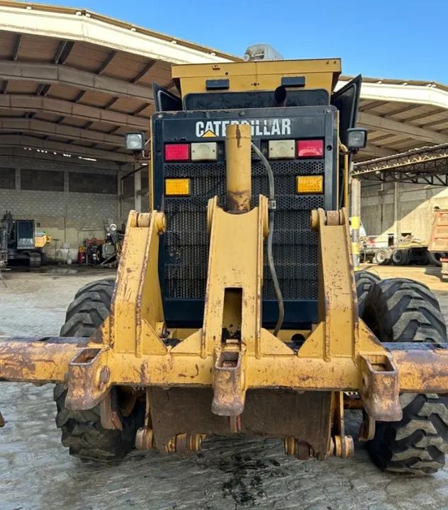 MOTONIVELADORA CATERPILLAR 12K 2013 - Foto 2