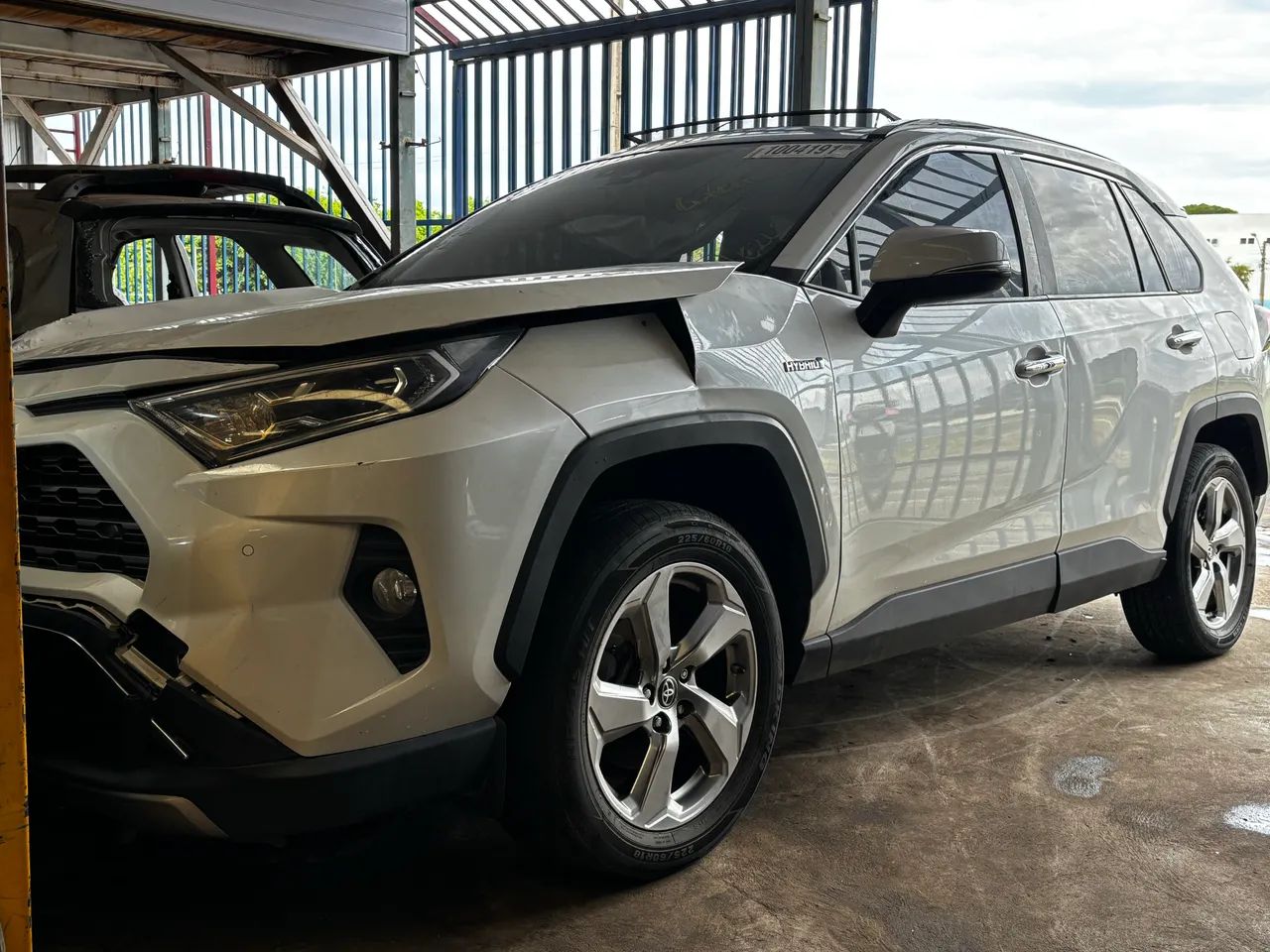 Sucata rav4 