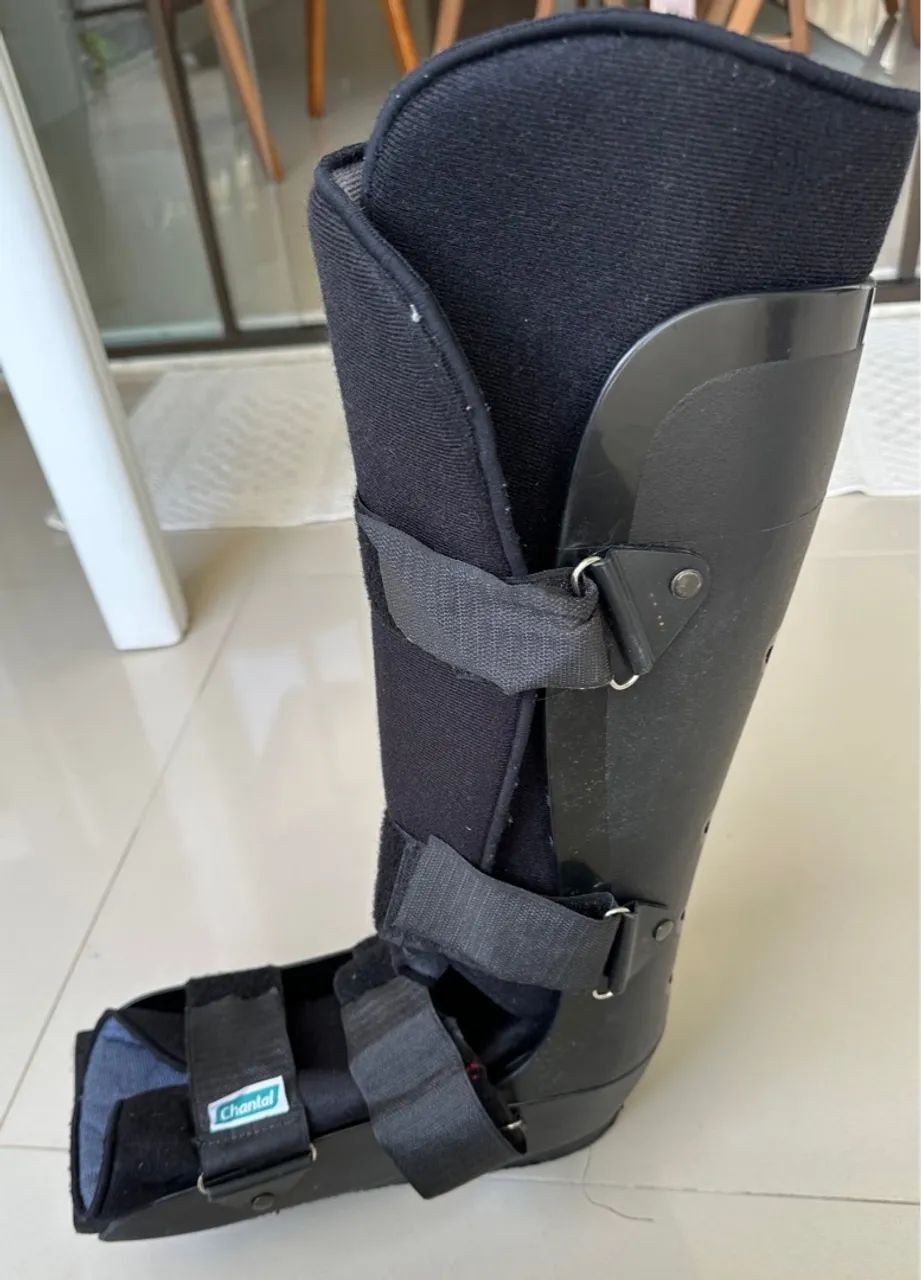 Bota ortopédica Robocop