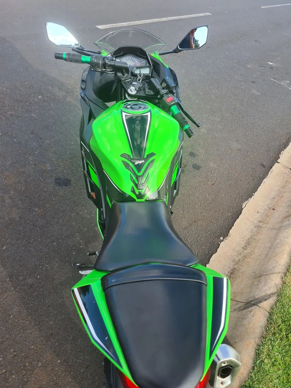 Ninja 300 ABS  - Foto 3