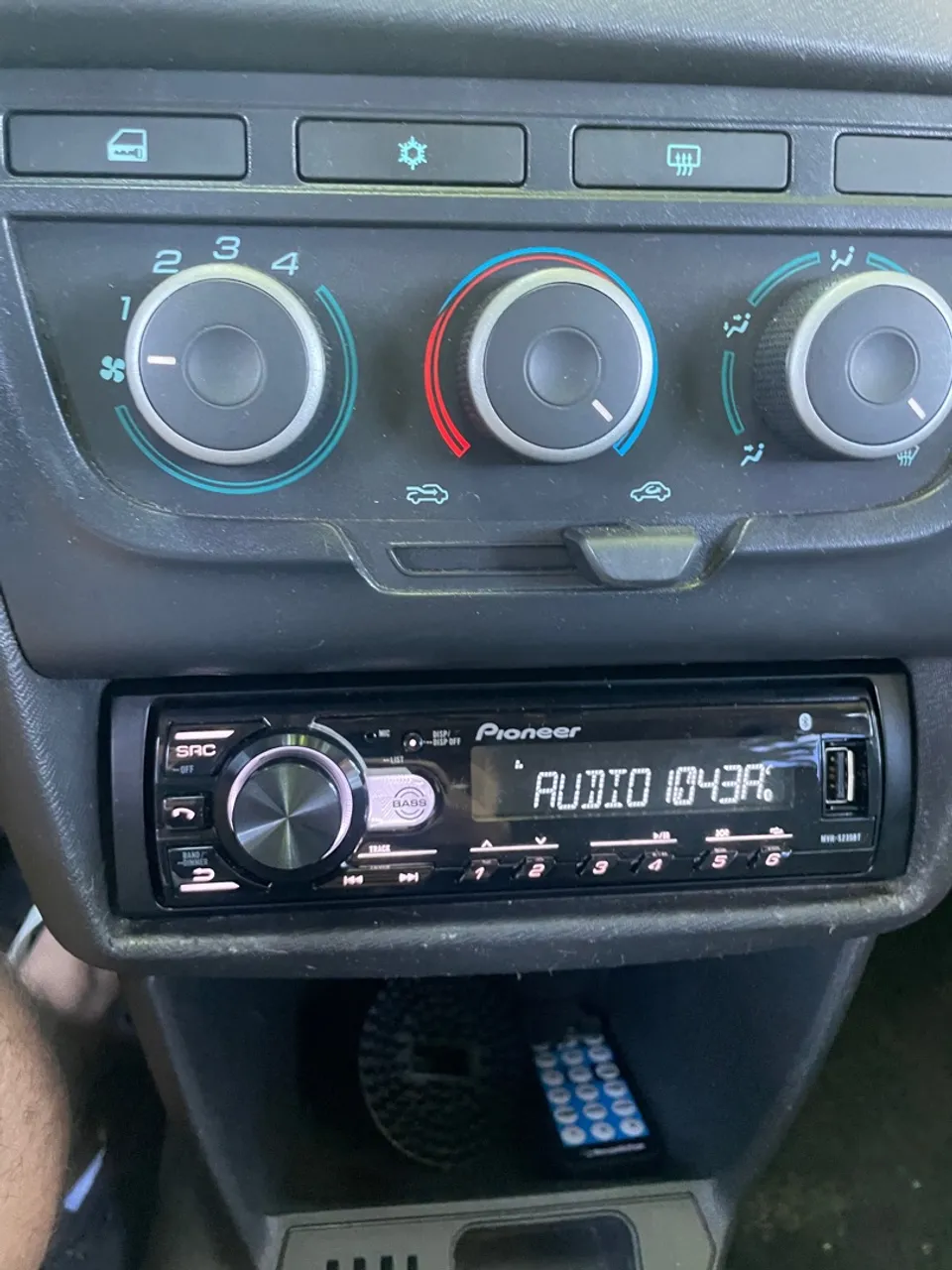 rádio pioneer s235tb 1 mes de uso