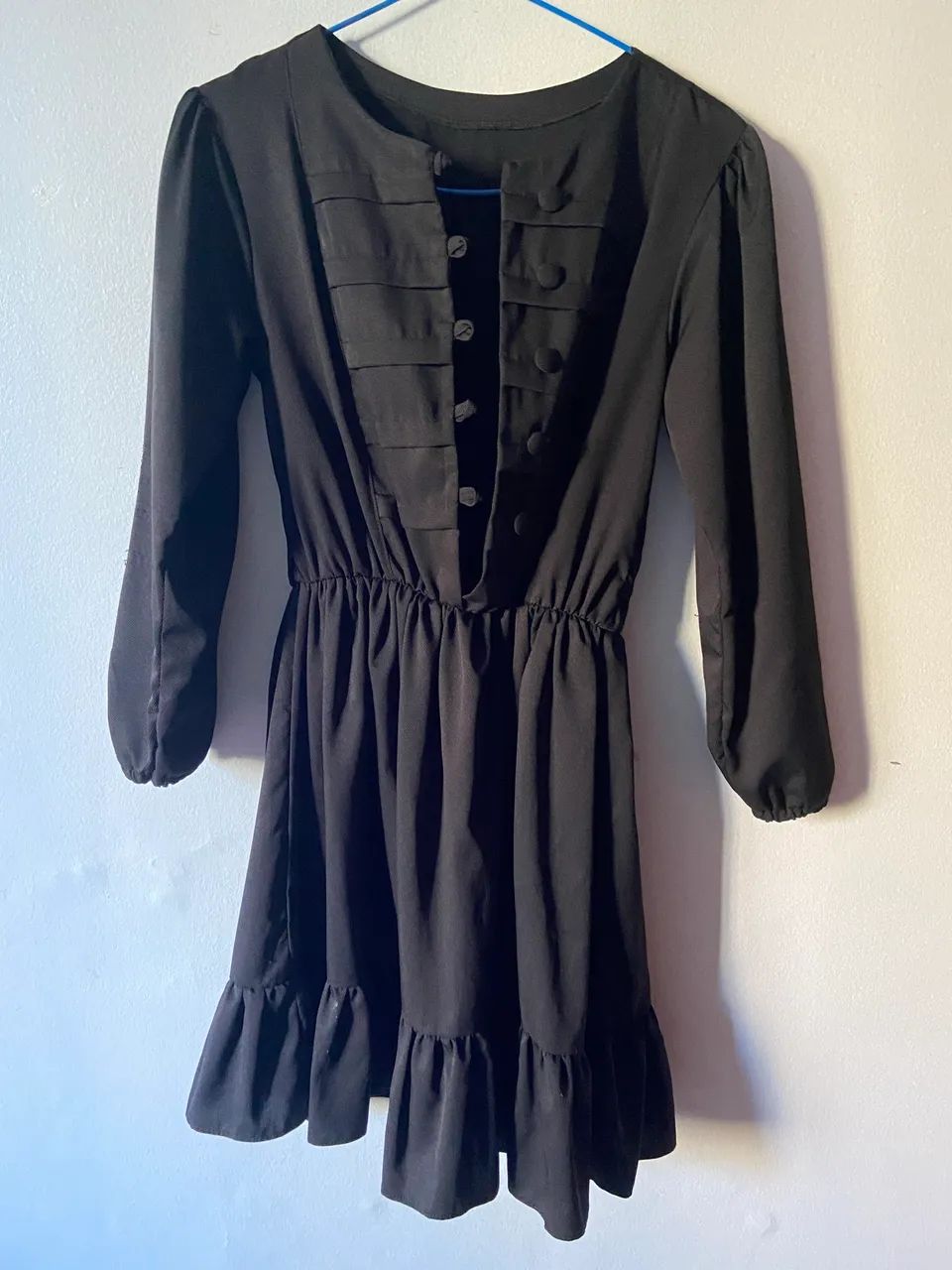 Vestido preto coquete