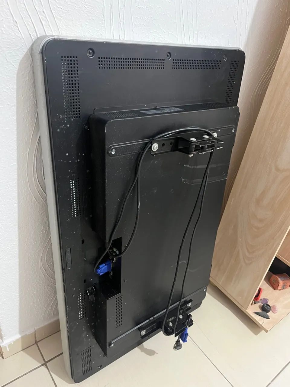 Monitor 42" Polegadas ELO Tela Touch Screen quebrada funcionando - Foto 5