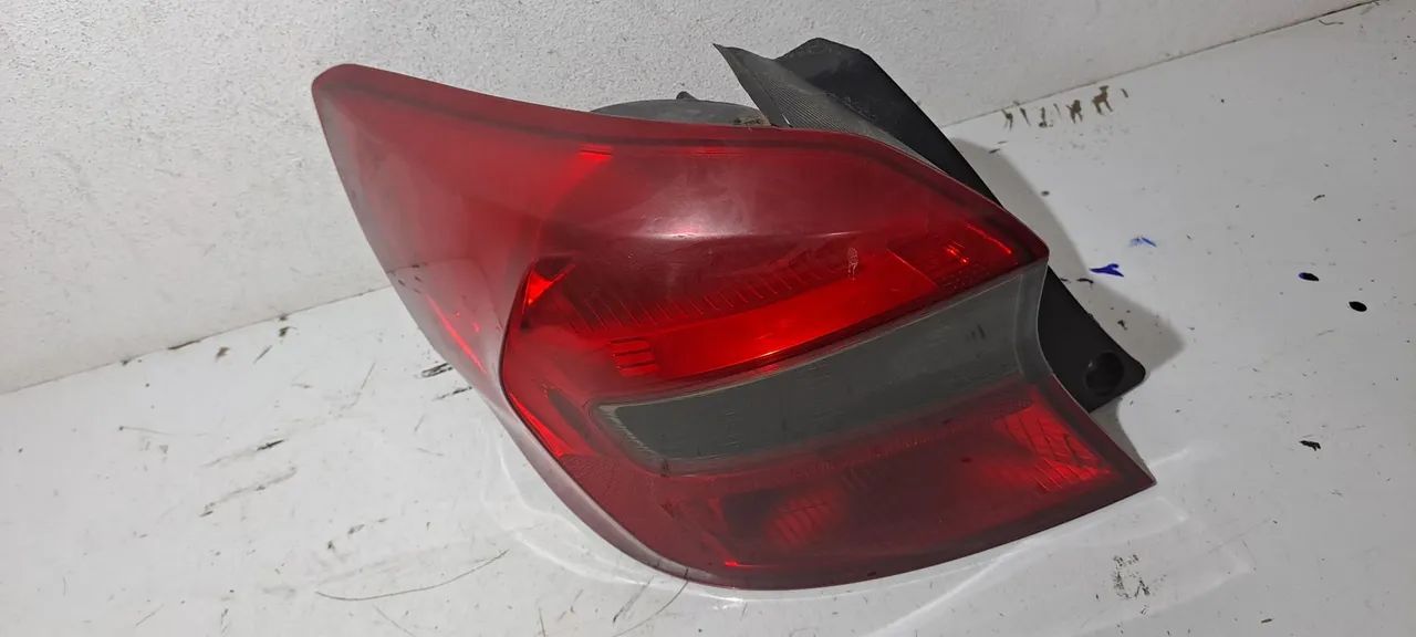 Lanterna traseira Ford Ka Hatch esquerda 2015/2018 - Foto 4