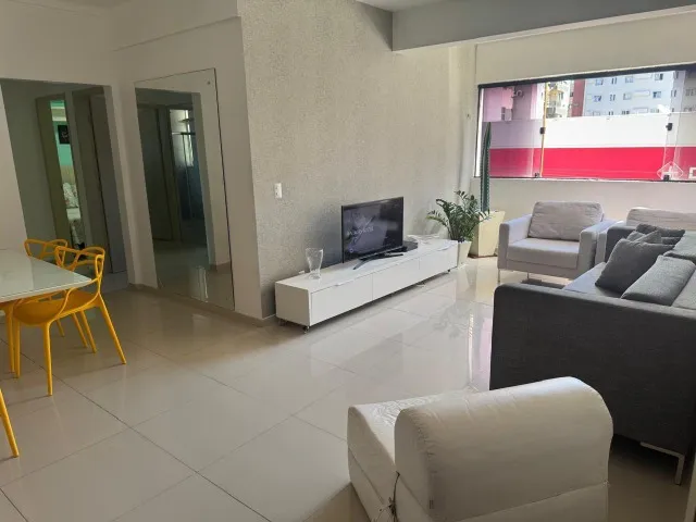APARTAMENTO MOBILIADO COM 4 QUARTOS NA PONTA VERDE