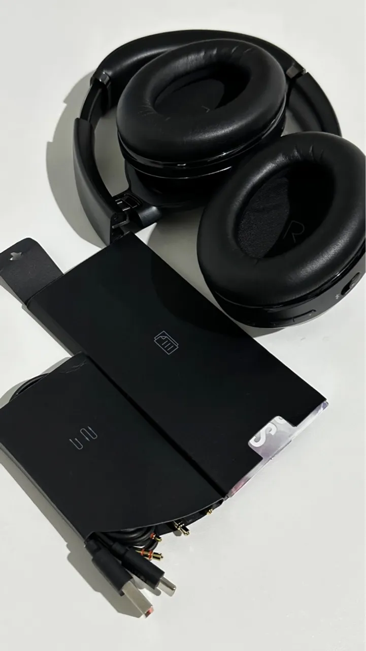 JBL Tour One M2