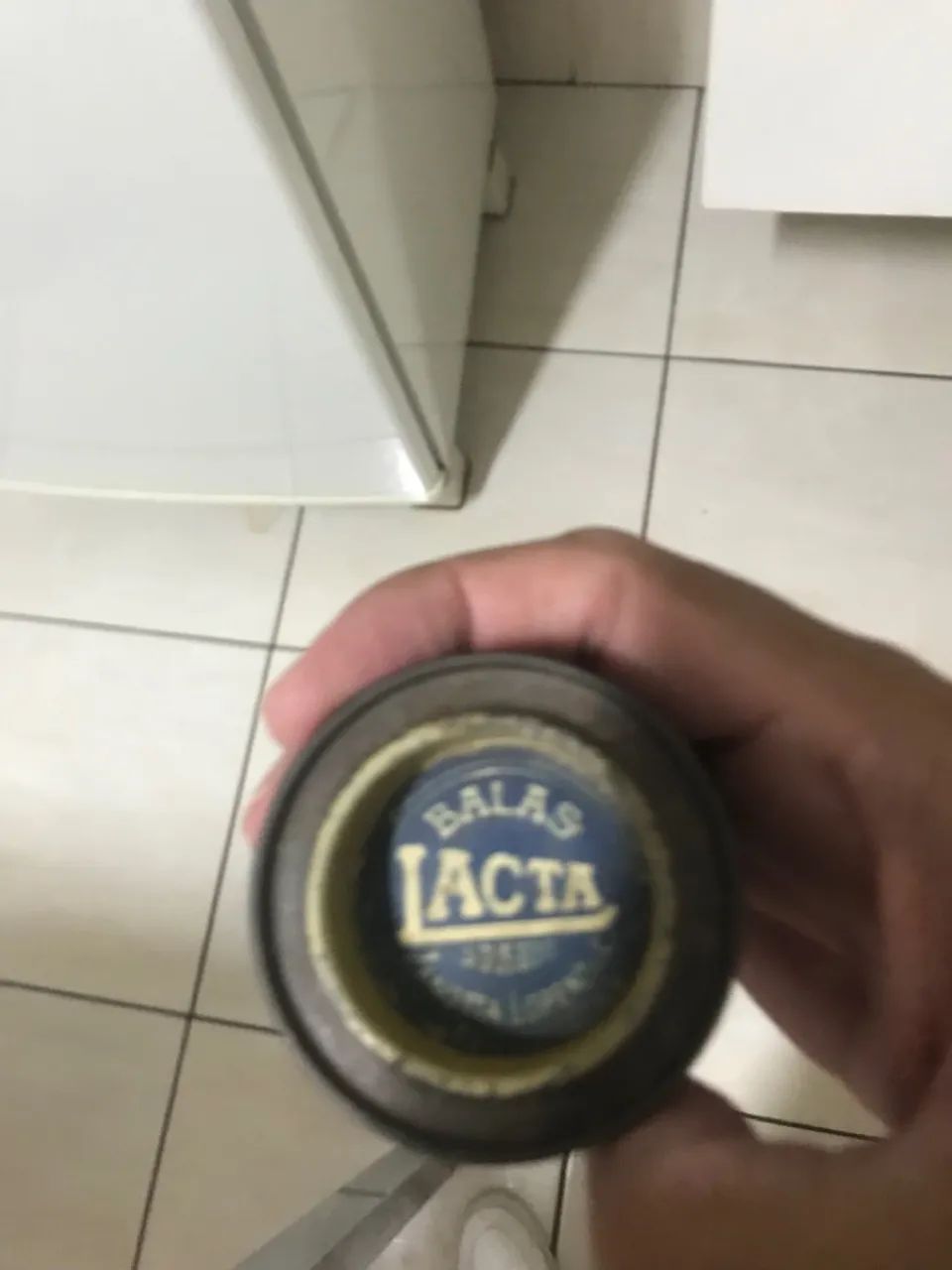 Lata de Balas Lacta Antiga anos 20