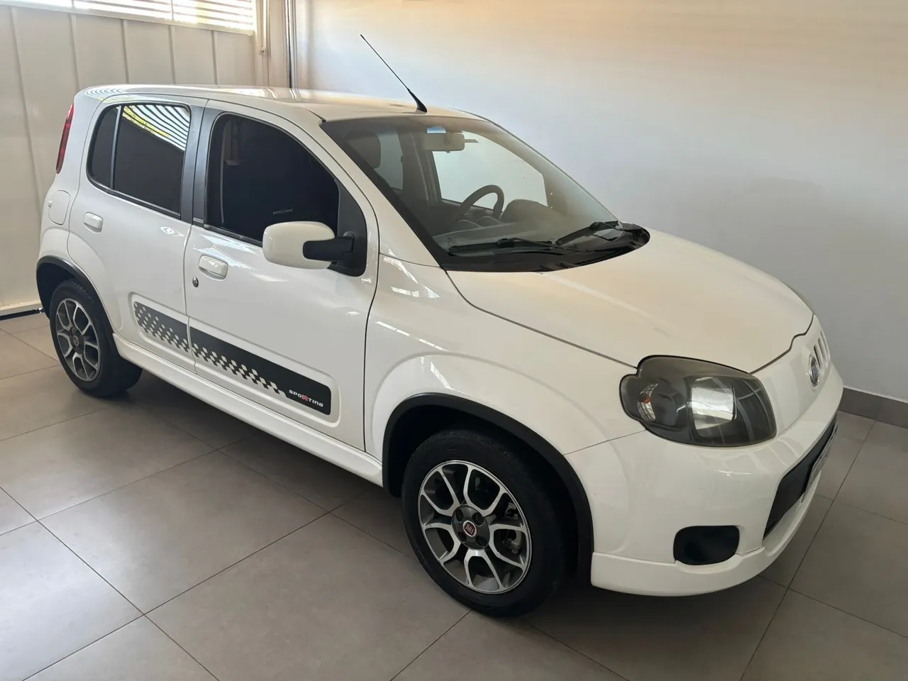 Uno 1.4 sport