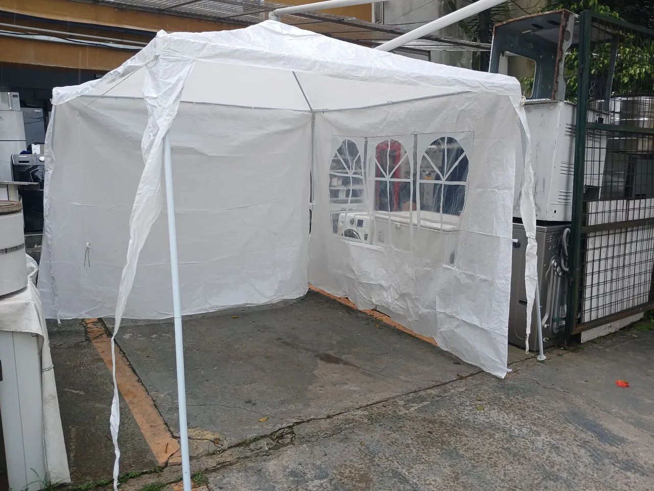 Gazebo ráfia mor com paredes tamanho 2.40 - Foto 2