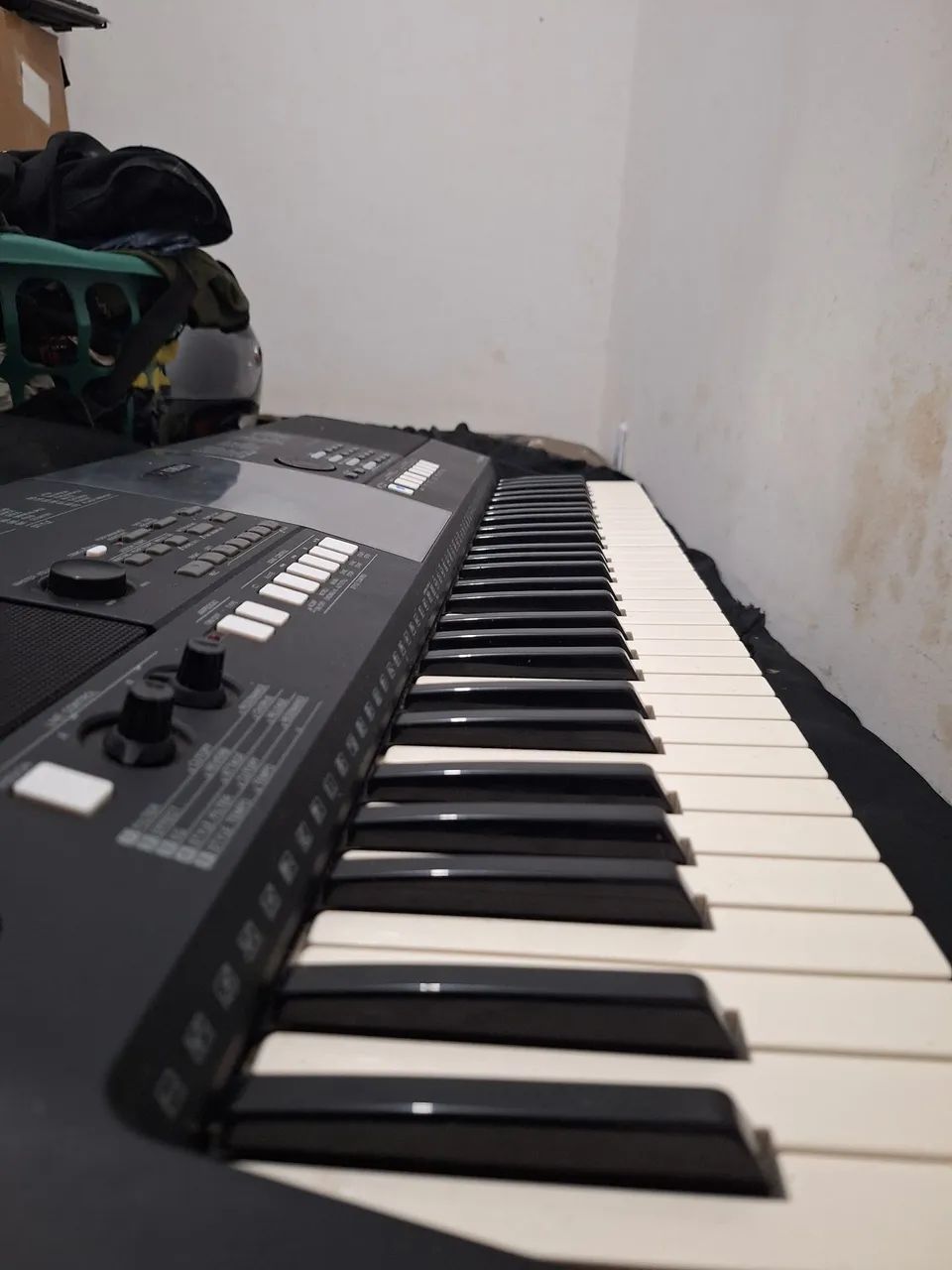Teclado -Yamaha -Psr E423
