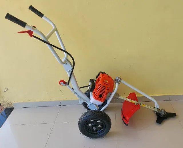 Roçadeira em carrinho/guidão 63cc 3.0HP