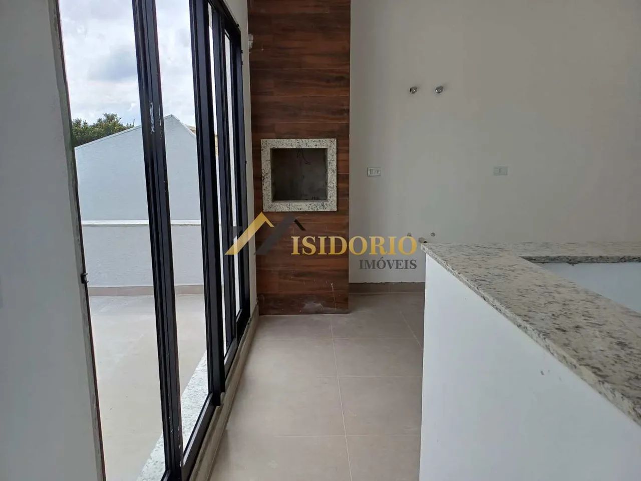 EXCELENTE SOBRADO NOVO! 03 QTOS.,SUÍTE, SACADA, TERRAÇO, 02 GAR - Foto 3