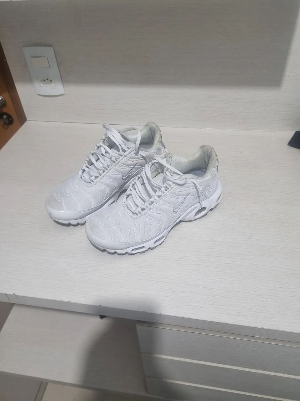 Tenis Air max Plus TN (TRIPLE WHITE) 40 - Foto 5