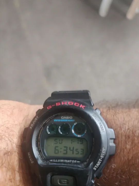 Relógio gshok original top zerado.