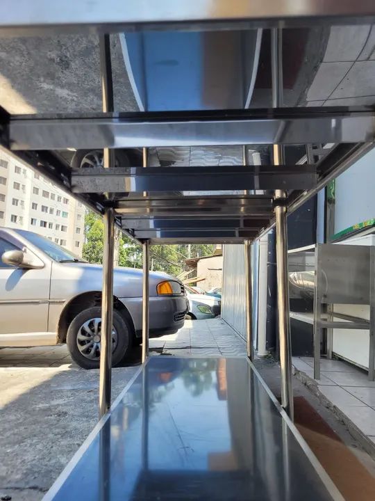 MESA INOX DE CENTRO COM PANELEIRO LISO  - Foto 4