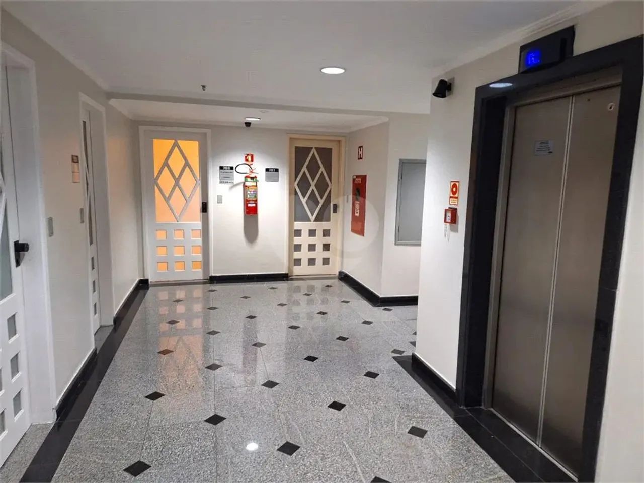 Sala comercial à venda no condomínio Ed. Trade Tower, Sorocaba - SP