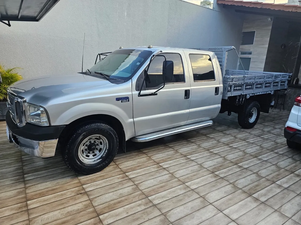 F350 2010 4X4 Diesel Completa