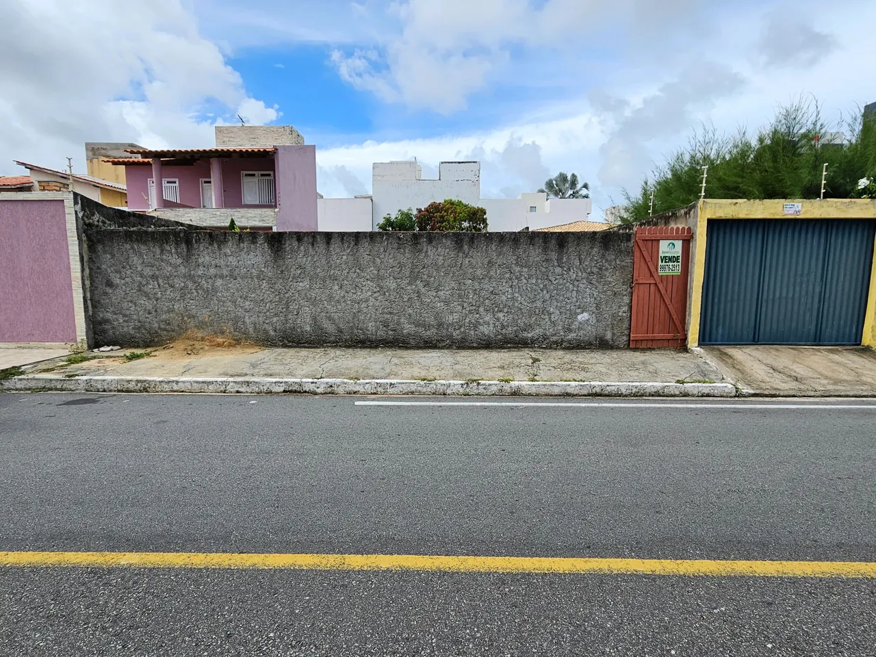 Terreno para venda tem 396 metros quadrados em Coroa do Meio - Aracaju - SE