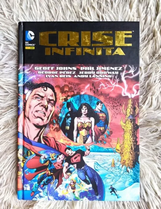 Crise Infinita - HQ em capa dura
