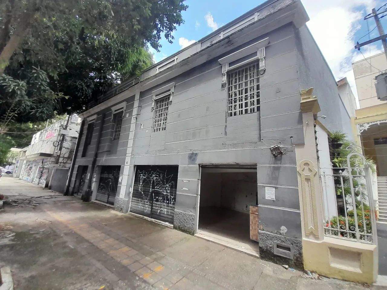 Prédio 02 Pavimento 250m² antigo "Doublê" com vitrine para a Rua J Malcher c/ Generalíssim - Foto 5