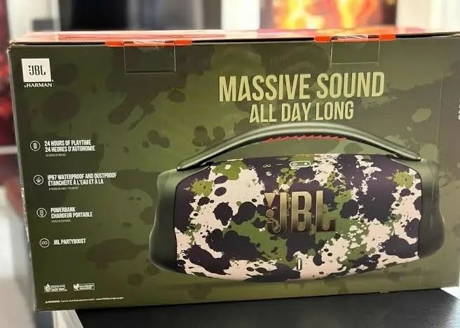Boombox 3 camuflada lacrada 