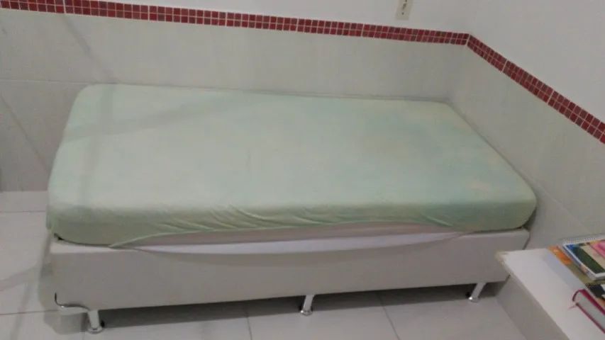 Cama de solteiro com base (sem baú) - Foto 2