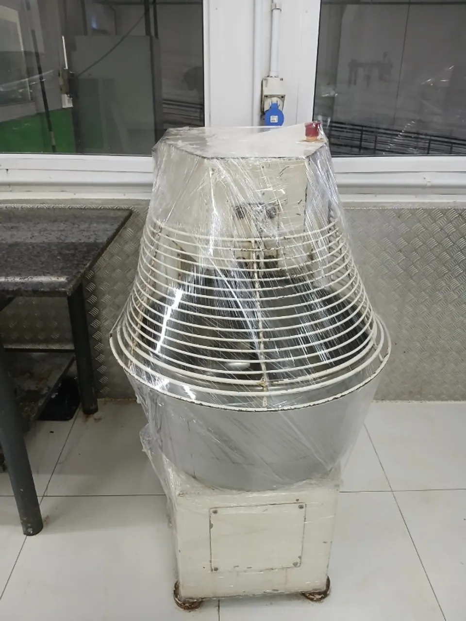 Masseira para 50kg de farinha Usada em bom estado