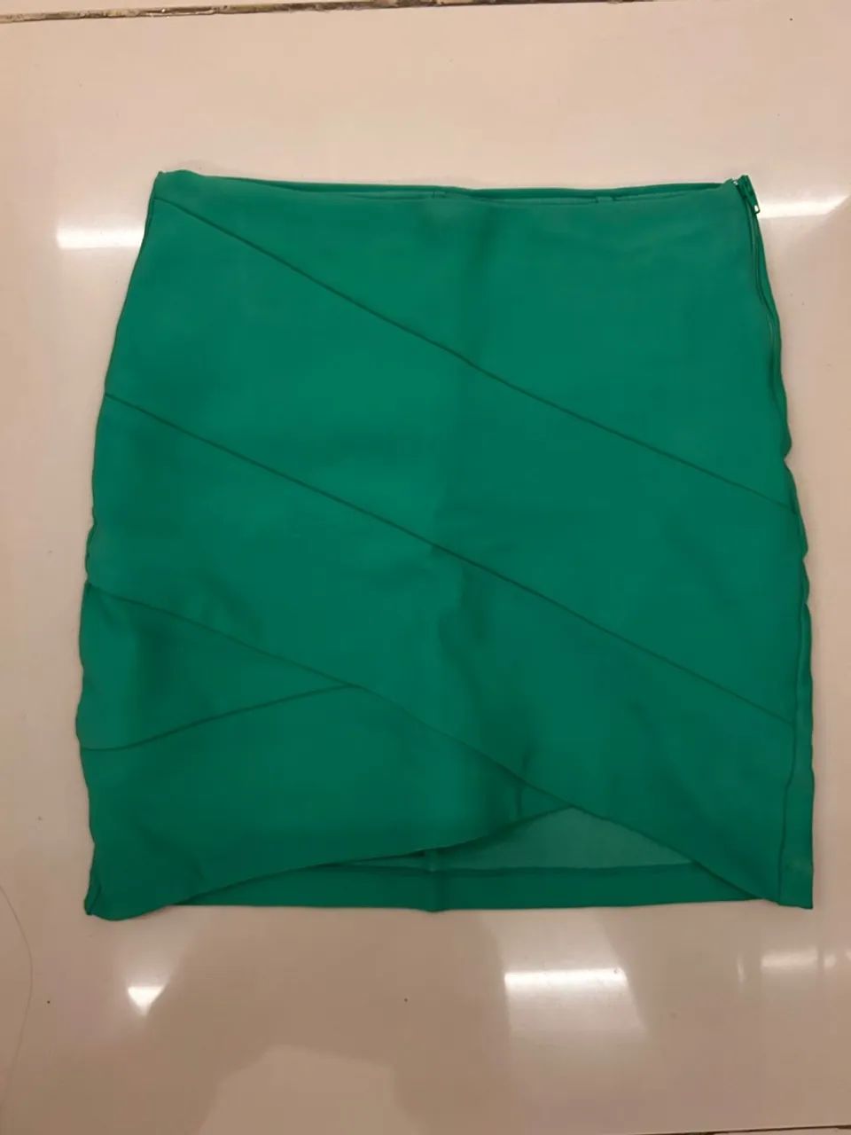Short Saia Verde Detalhada 