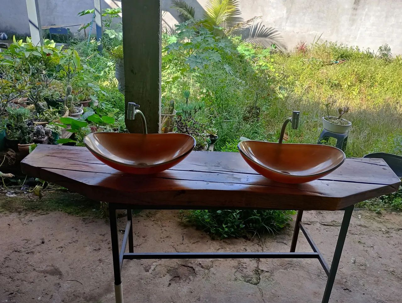 Pia, lavabo duplo  em madeira rústica  - Foto 4