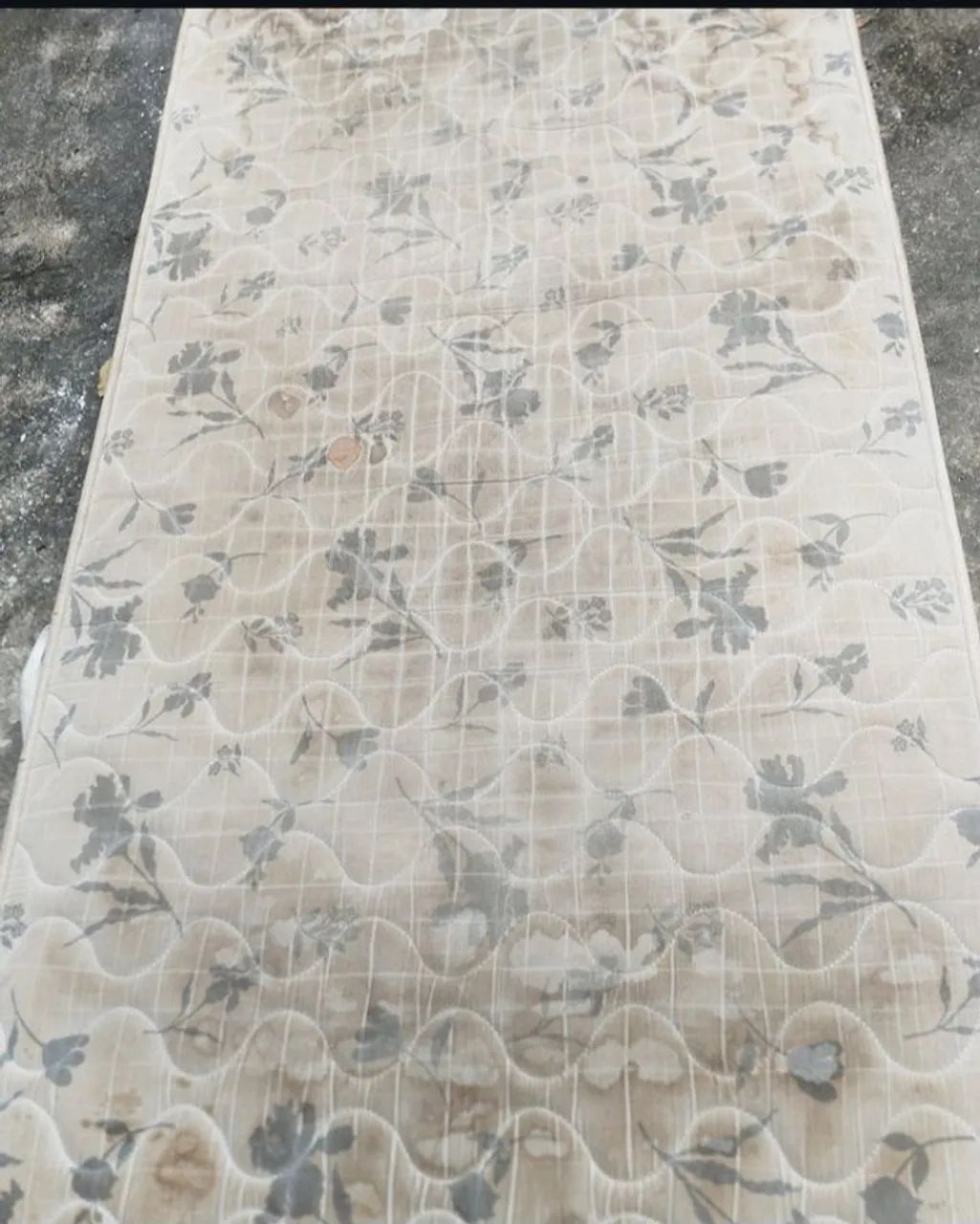 Limpeza de colchão e sofá a seco domicílio  - Foto 3