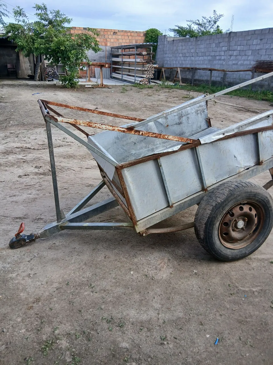 Carretinha reboque de carga