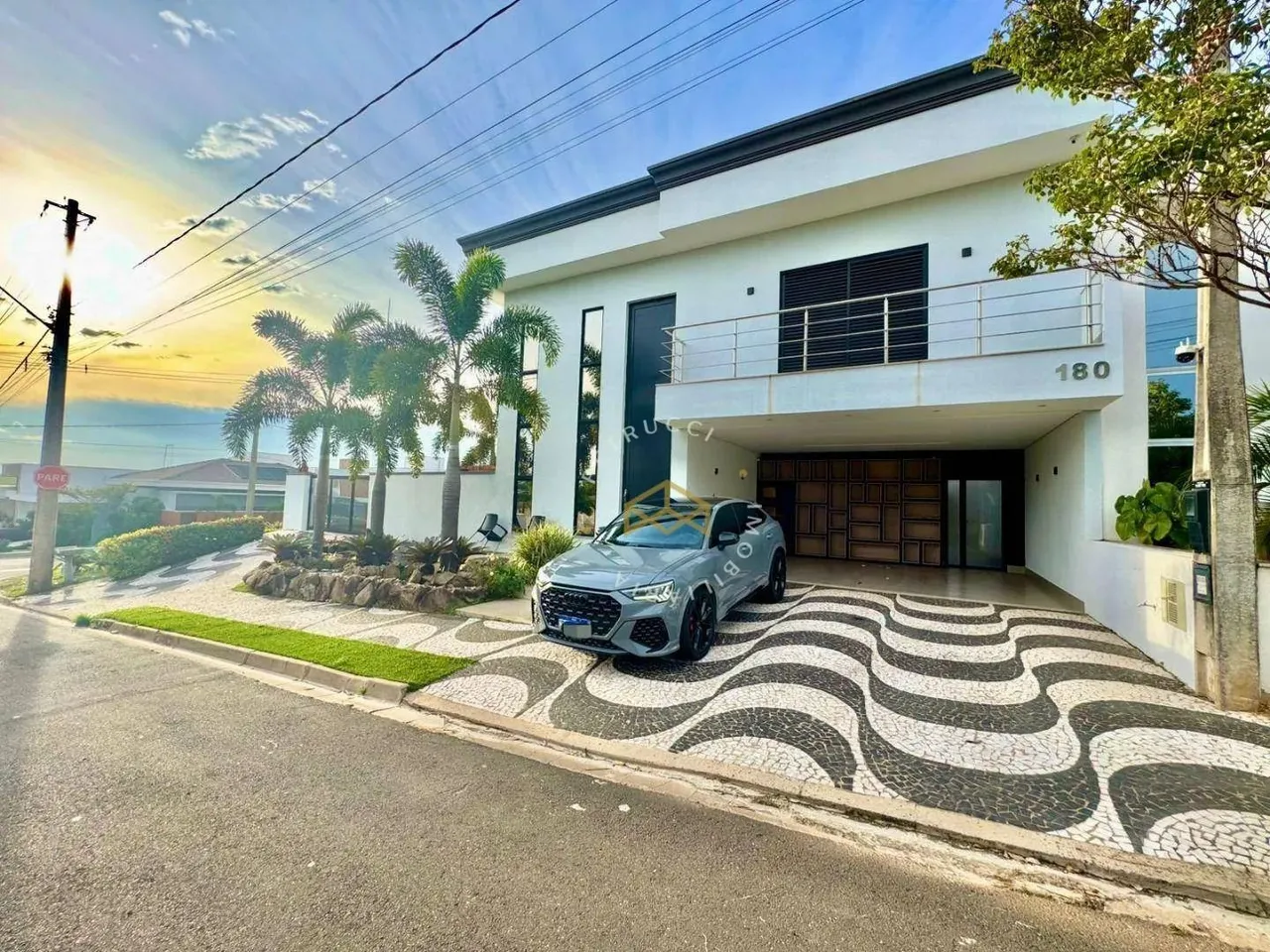 Casa com 5 dormitórios à venda, 600 m² por R$ 3.700.000,00 - Parque Olívio Franceschini -