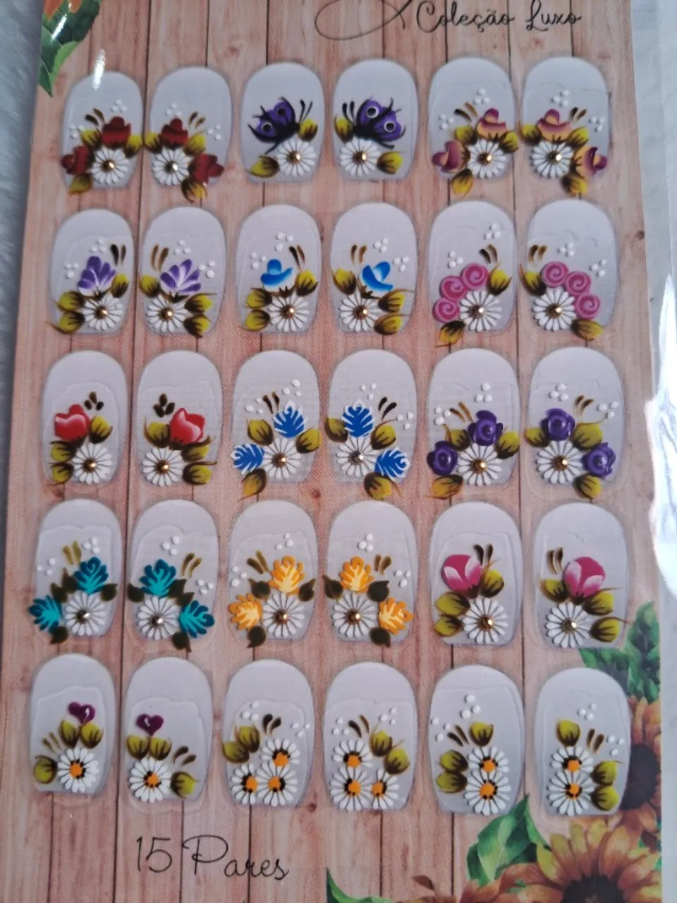 Carteloes de adesivos para unhas artesanais
