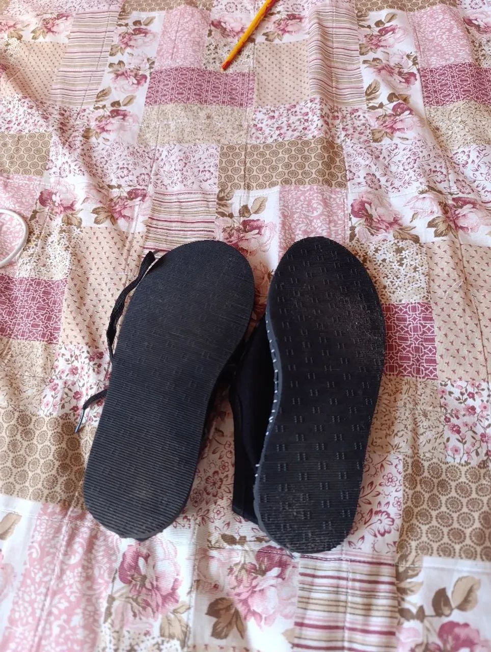 Tênis Havaianas ( não entrego e não abaixo o valor) Buscar no bairro Bonsucesso Barreiro  - Foto 3