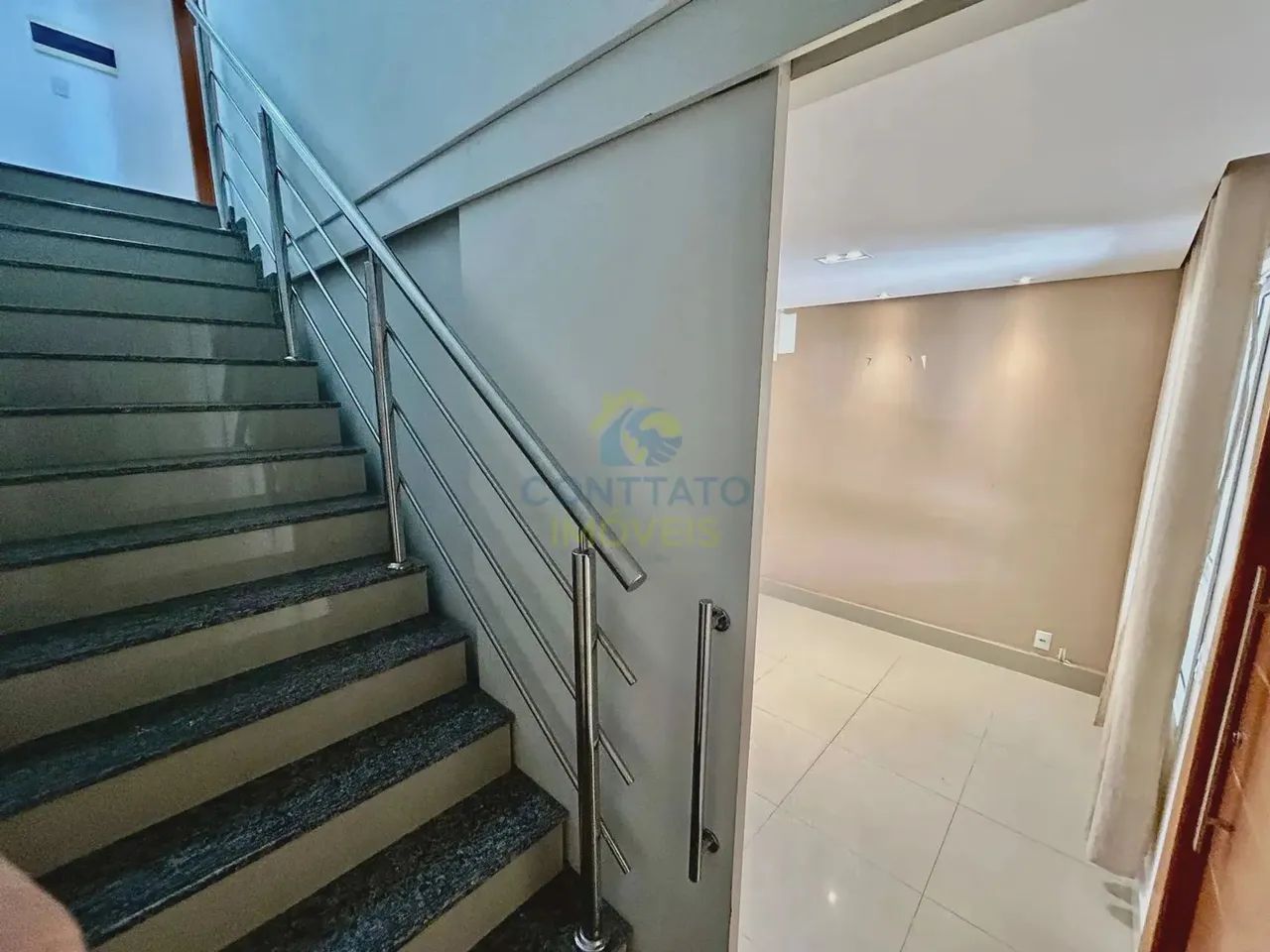 Sobrado para aluguel no Condomínio Villagio D´ Itália com 3 quartos(2 suítes), Santa Cruz, - Foto 4