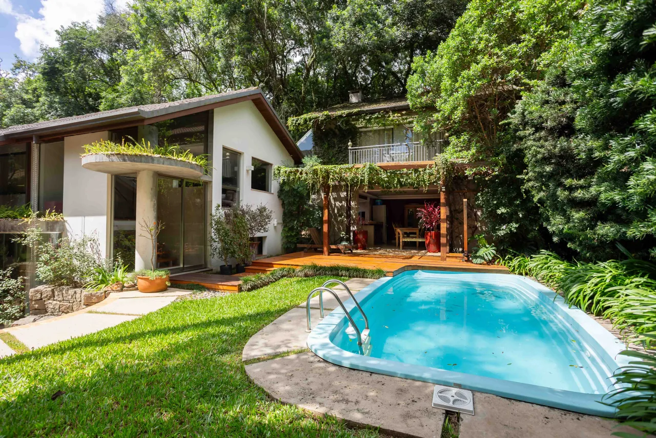 Casa à venda em condomínio no Campo Comprido ARYA1