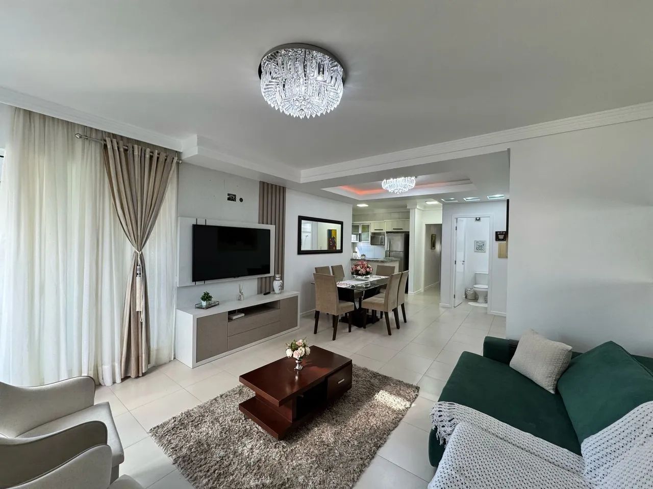 Apartamento mobiliado em Itapema, 50 metros do mar - Foto 4