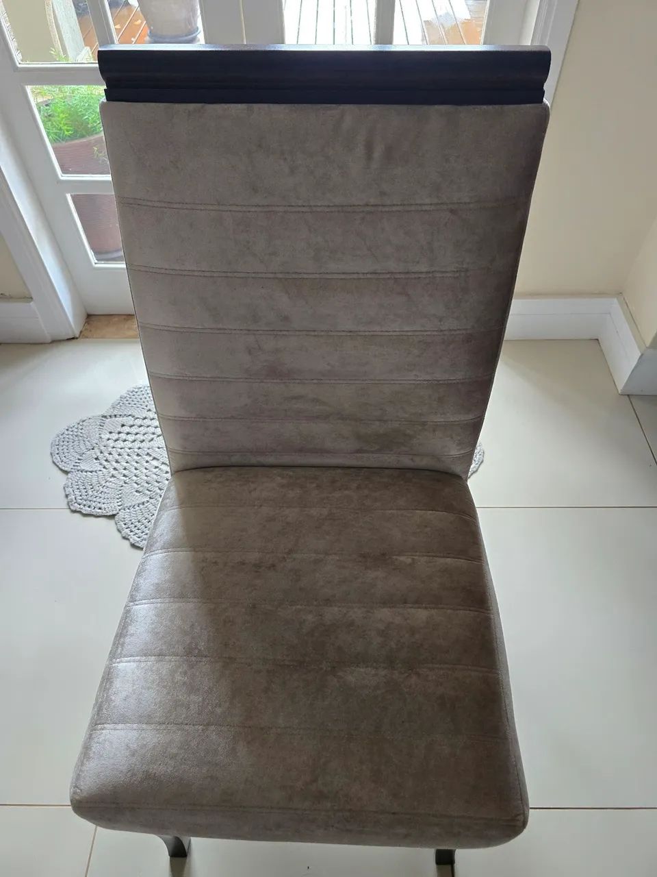 Mesa de Jantar Quadrada com Tampo de Vidro  - Foto 5