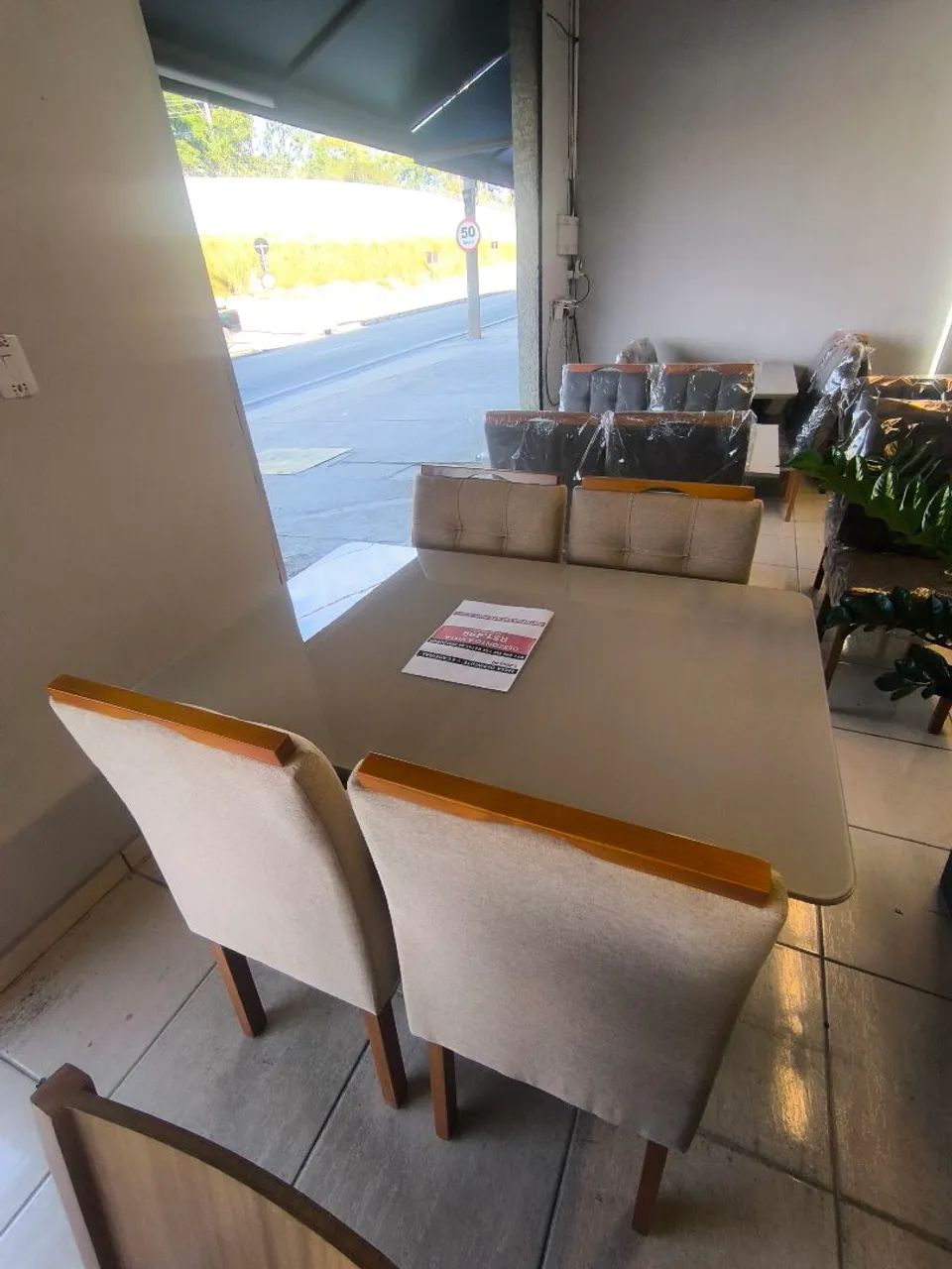 MESA DE JANTAR + 4 CADEIRAS BELÍSSIMA  - Foto 2