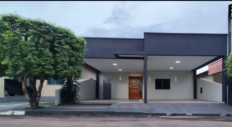 ALUGA SE CASA EM CONDOMÍNIO COM MOBILIA OU SEM MOBÍLIA.