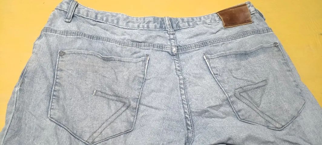 Bermuda Jeans Montovani Customizada Handbook  - Foto 3