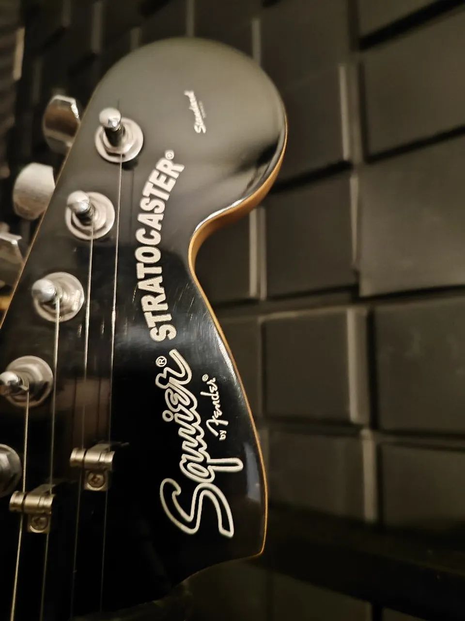 Squier Stratocaster ジャンク品未清掃 Squier Stratocaster ジャンク品未清掃 【公式通販】